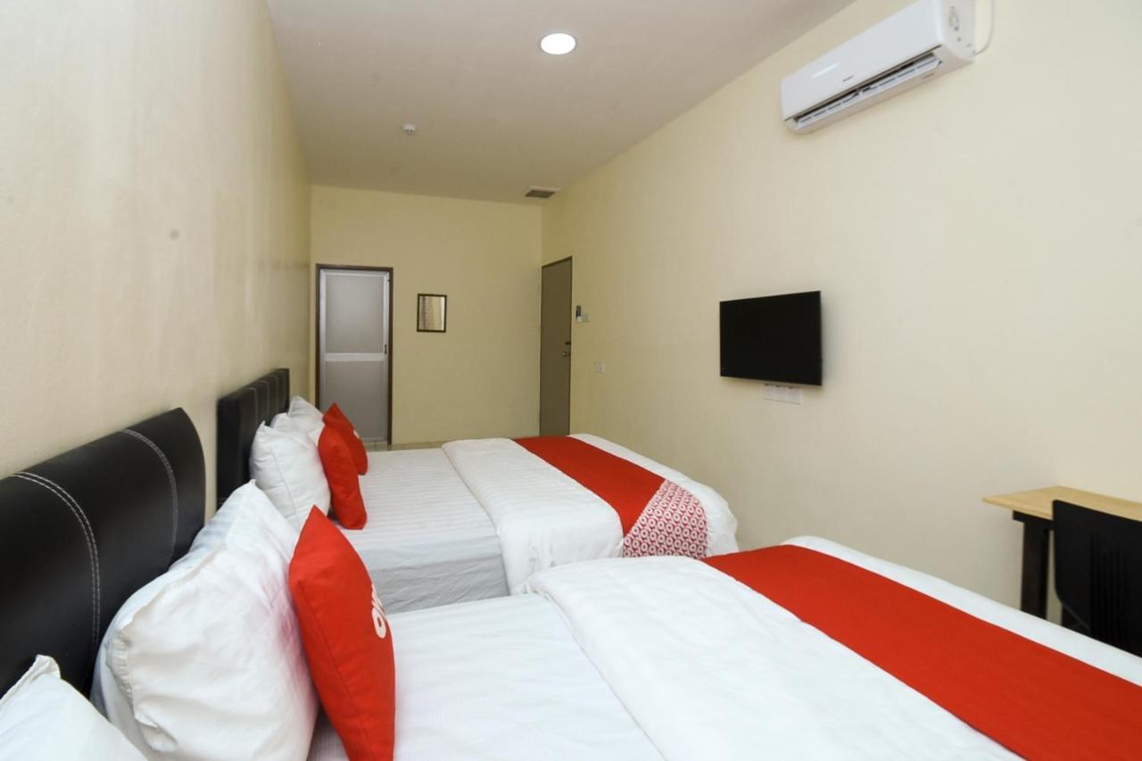 Oyo 90172 Goodwill Homestay Batu Niah Exterior foto