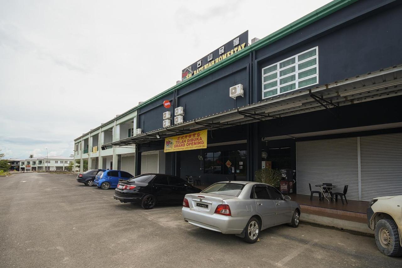 Oyo 90172 Goodwill Homestay Batu Niah Exterior foto